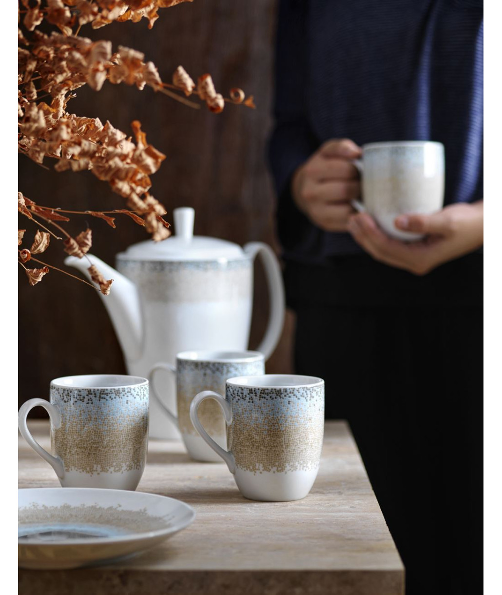 Apeiron Beige